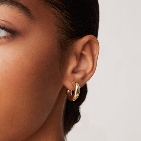 14K Gold Plated Small Lightweight Chunky Open Hoops Gold Hoop Earrings f… - Picture 2 of 4